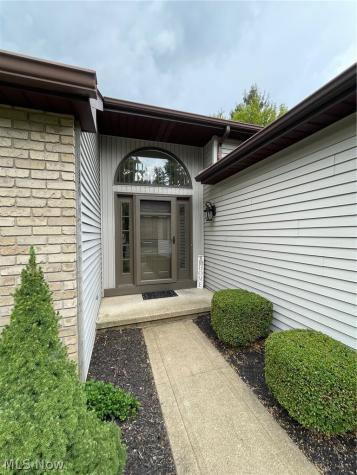4911 NW Pond Drive NW North Canton OH 44720