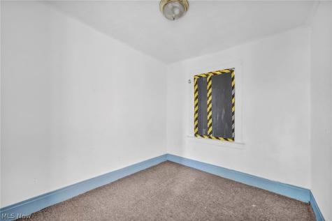 8 Anaconda Road Akron OH 44310
