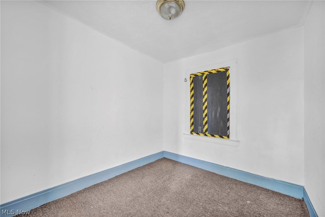 8 Anaconda Road Akron OH 44310
