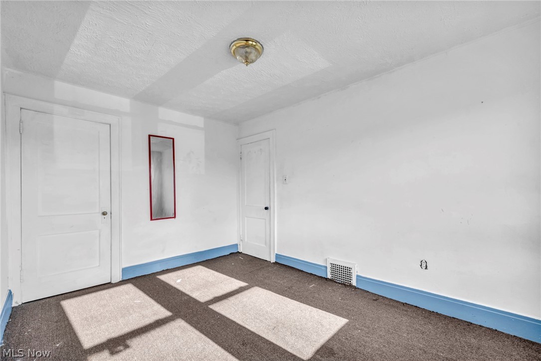 8 Anaconda Road Akron OH 44310