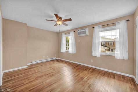 11 Meadowlawn Drive Mentor OH 44060