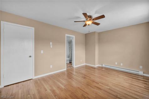 11 Meadowlawn Drive Mentor OH 44060