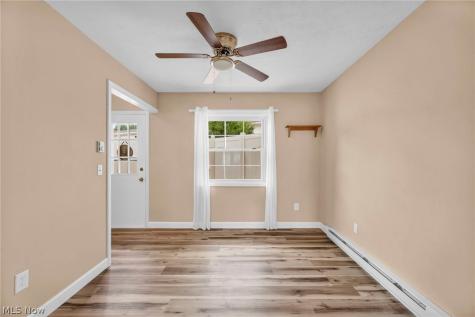 11 Meadowlawn Drive Mentor OH 44060