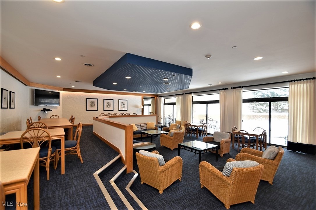 27500 Cedar Road Beachwood OH 44122