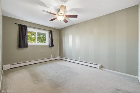 14567 Madison Avenue Lakewood OH 44107