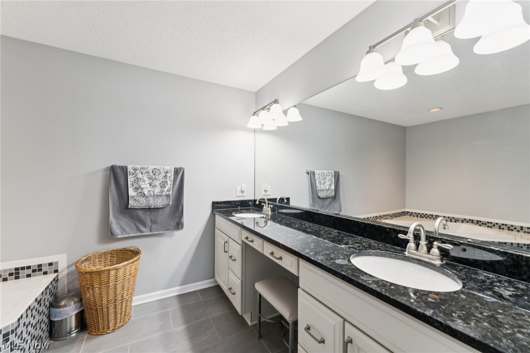 3733 E Lake Road Sheffield Lake OH 44054