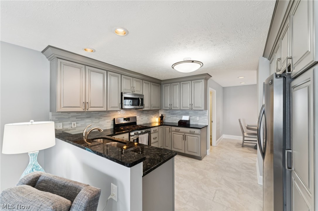 3733 E Lake Road Sheffield Lake OH 44054