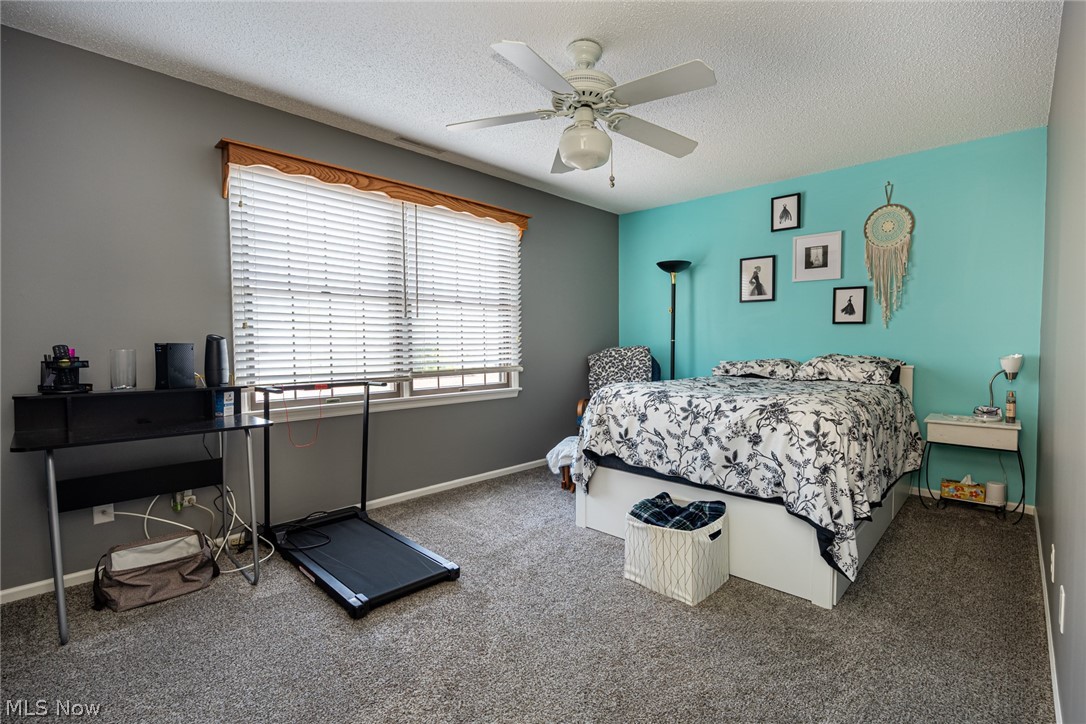 16 Acorn Lane Coshocton OH 43812