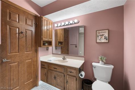 1025 Stonewood Court Westlake OH 44145