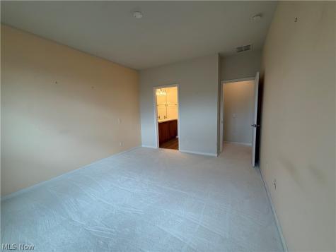 9482 Redington Drive North Ridgeville OH 44039