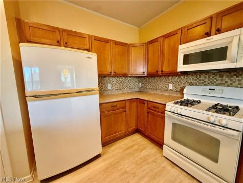 9482 Redington Drive North Ridgeville OH 44039