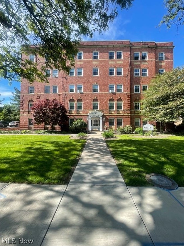 15820 Van Aken Shaker Heights OH 44120