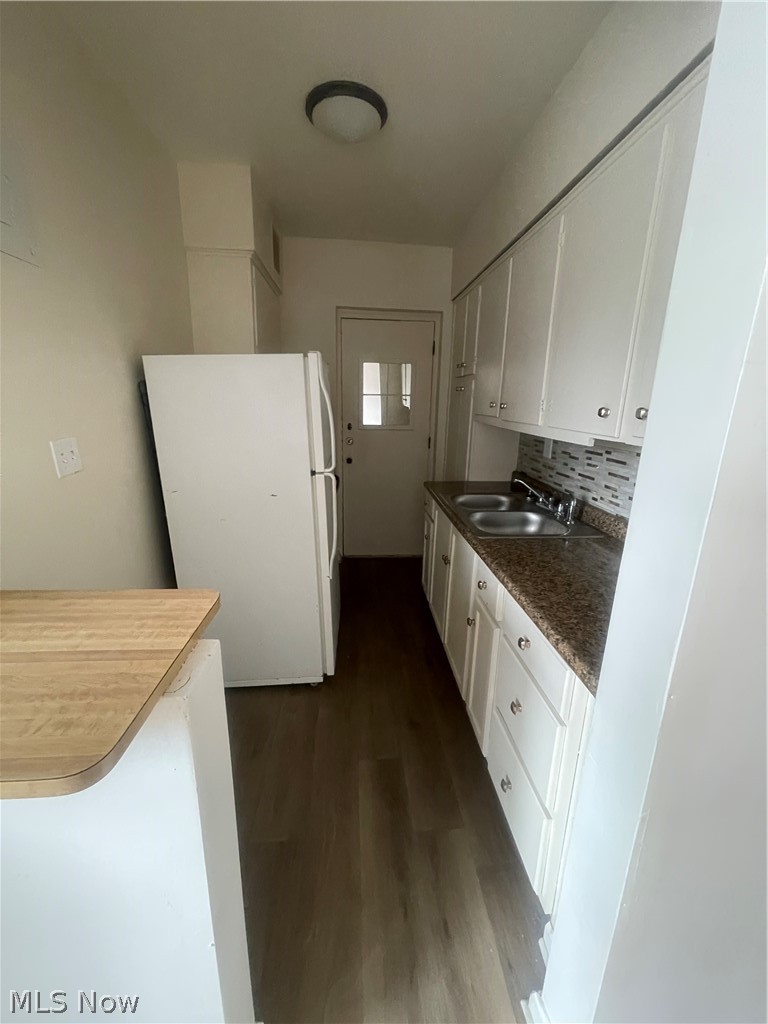 15820 Van Aken Shaker Heights OH 44120