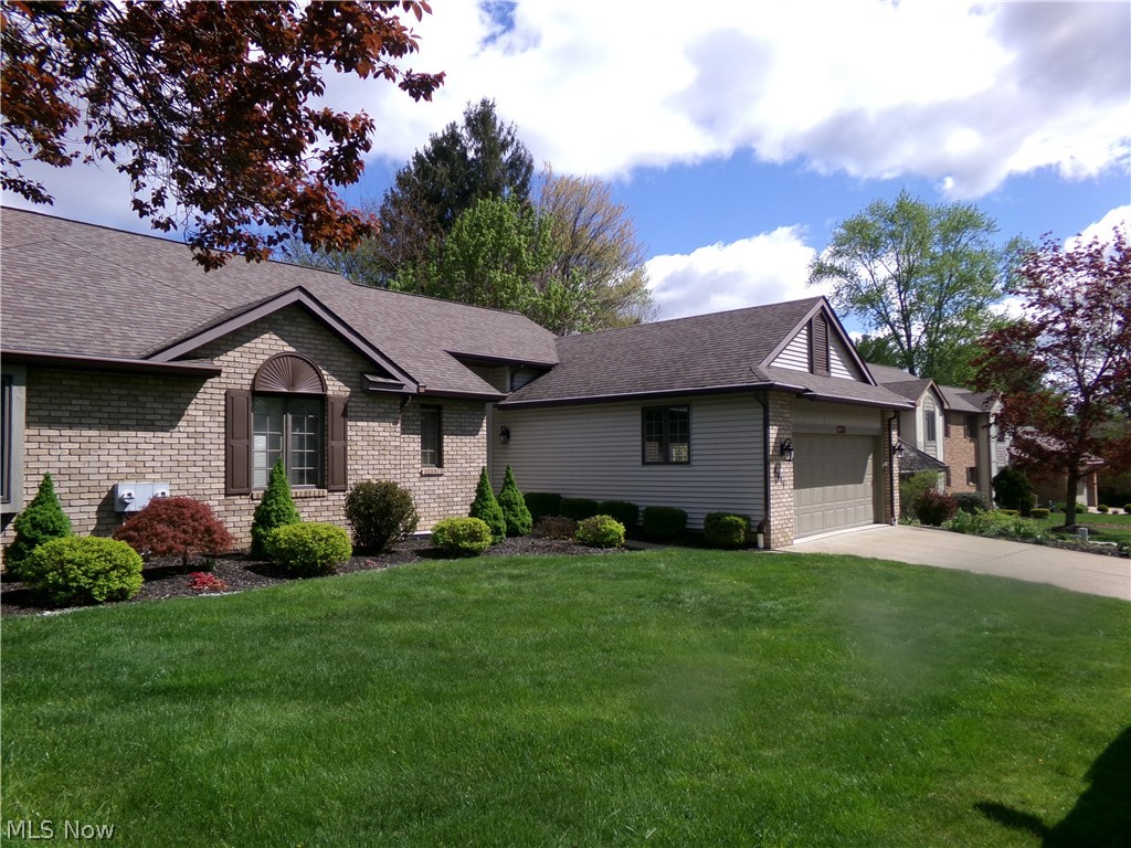 4911 Pond Drive NW North Canton OH 44720