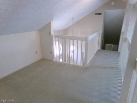 4911 Pond Drive NW North Canton OH 44720