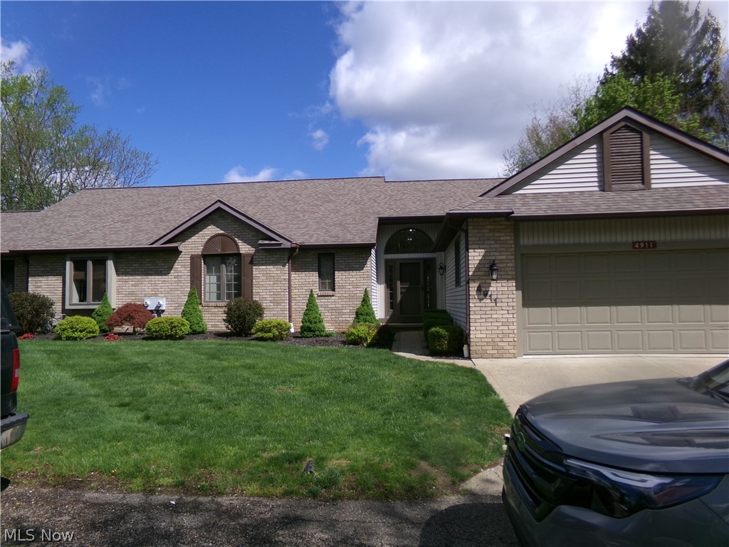 4911 Pond Drive NW North Canton OH 44720