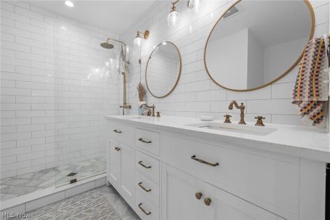 1840 Hickory Lane Broadview Heights OH 44147