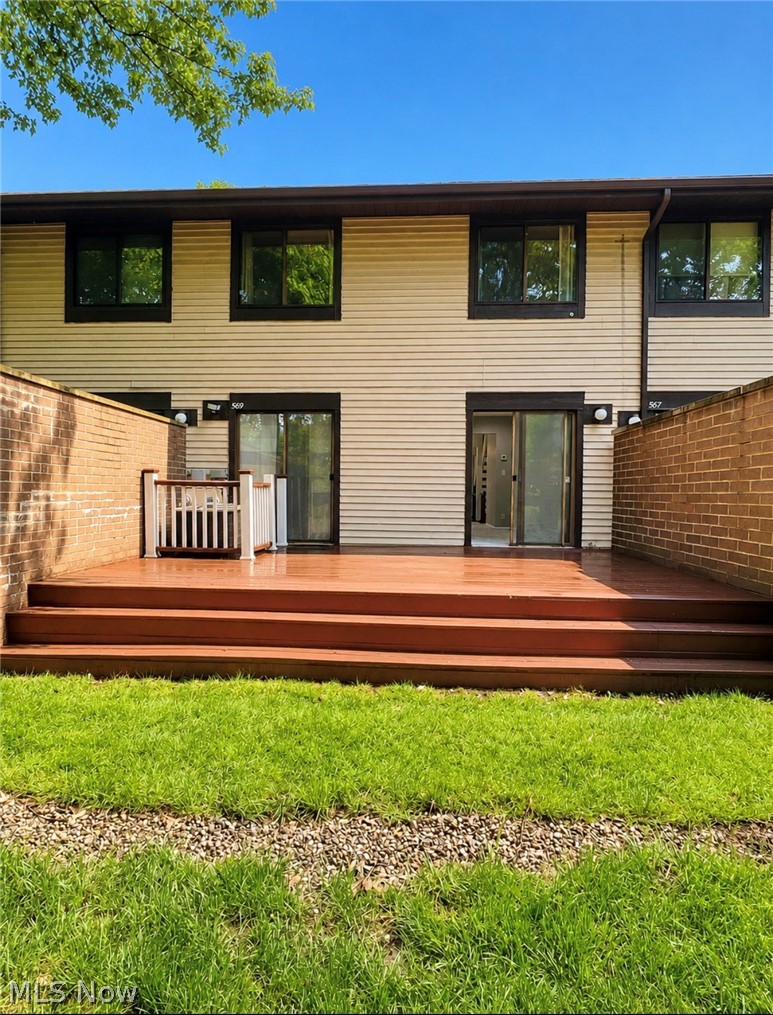 569 Bartow Lane Richmond Heights OH 44143