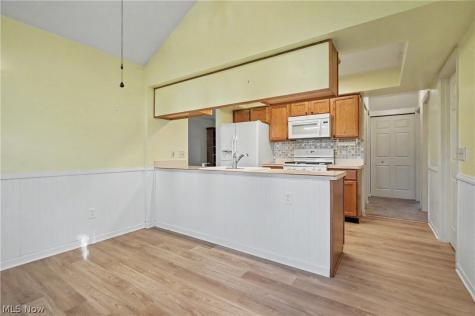 3508 E Prescott Circle Cuyahoga Falls OH 44223