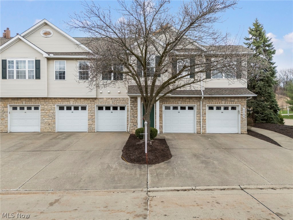 5200 Heather Field Circle Parma OH 44134