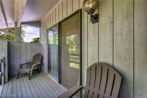 410-29 Willow Circle Aurora OH 44202
