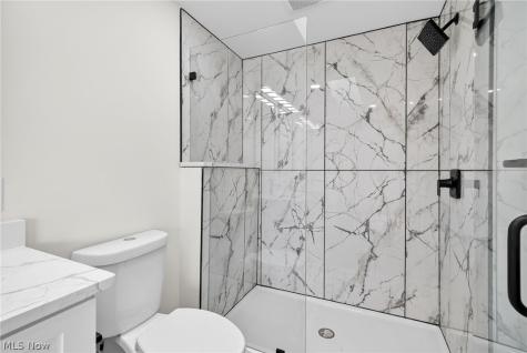 1352 W 78th Street Cleveland OH 44102