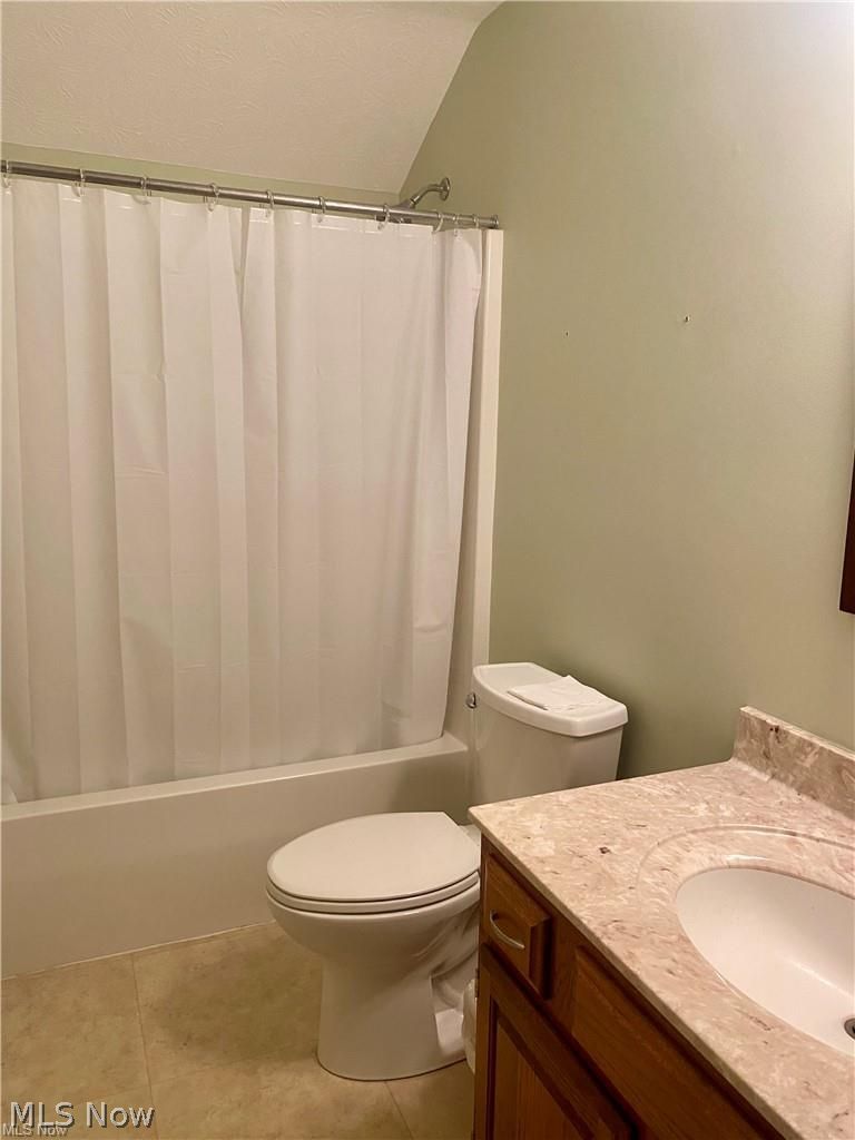 104 Waters Edge Drive Elyria OH 44035