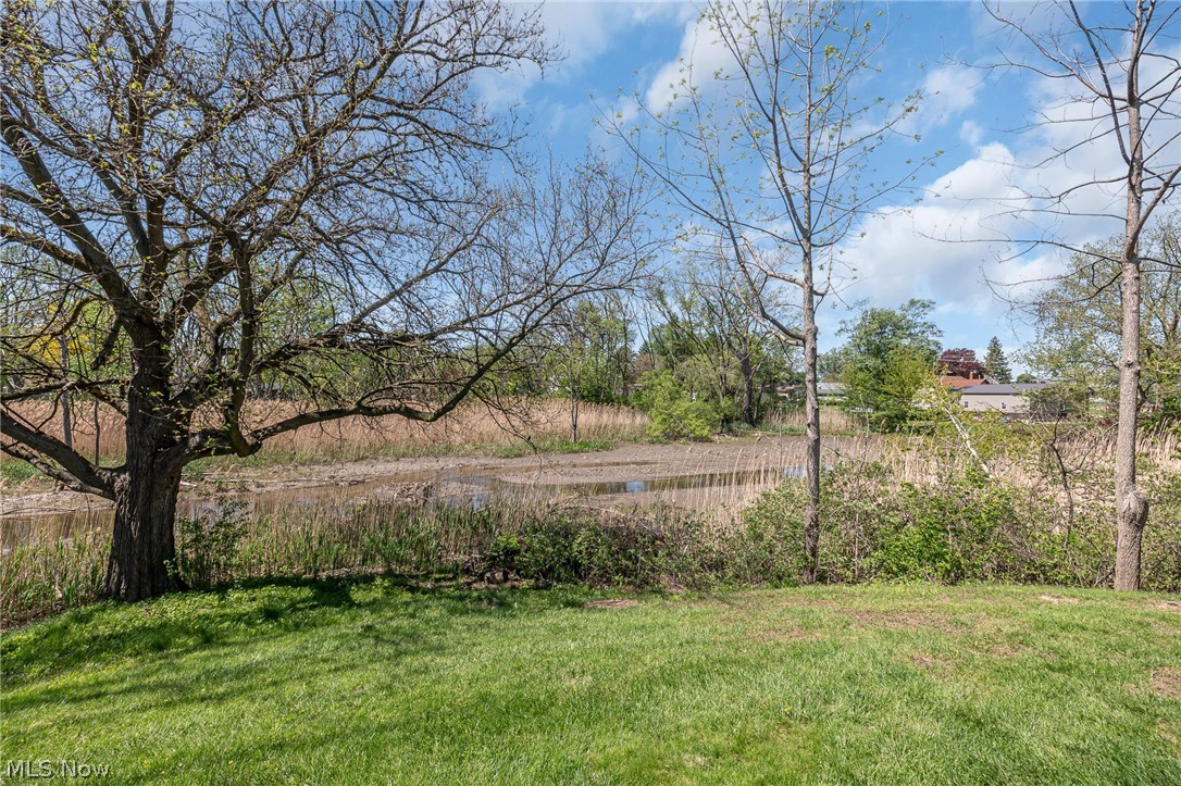 301 Willow Huron OH 44839