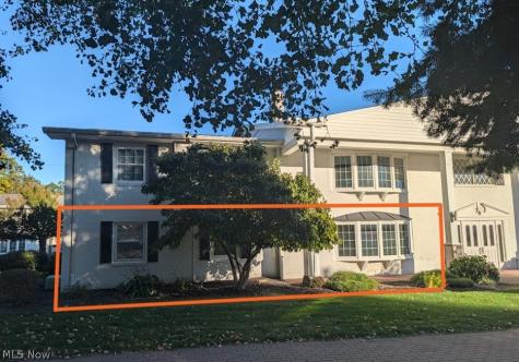 4 Meadowlawn Drive Mentor OH 44060