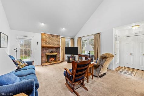 1660 Chapman Way Broadview Heights OH 44147