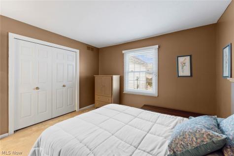 1660 Chapman Way Broadview Heights OH 44147