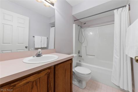 1660 Chapman Way Broadview Heights OH 44147