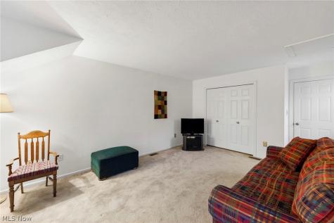 1660 Chapman Way Broadview Heights OH 44147