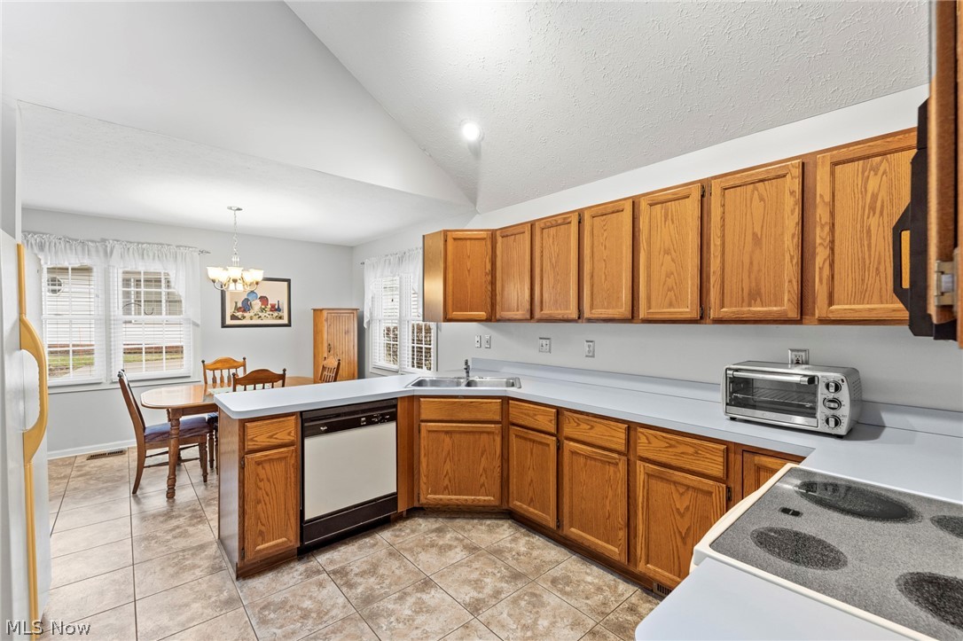 1660 Chapman Way Broadview Heights OH 44147