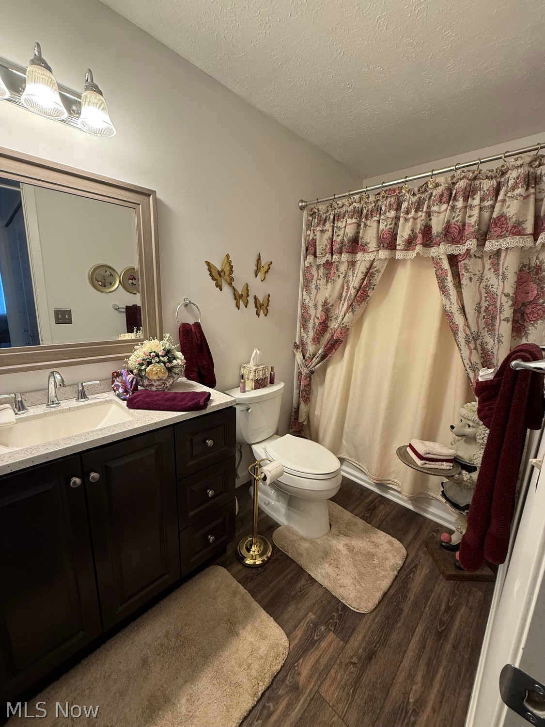 7134 N Holmes Place Painesville OH 44077