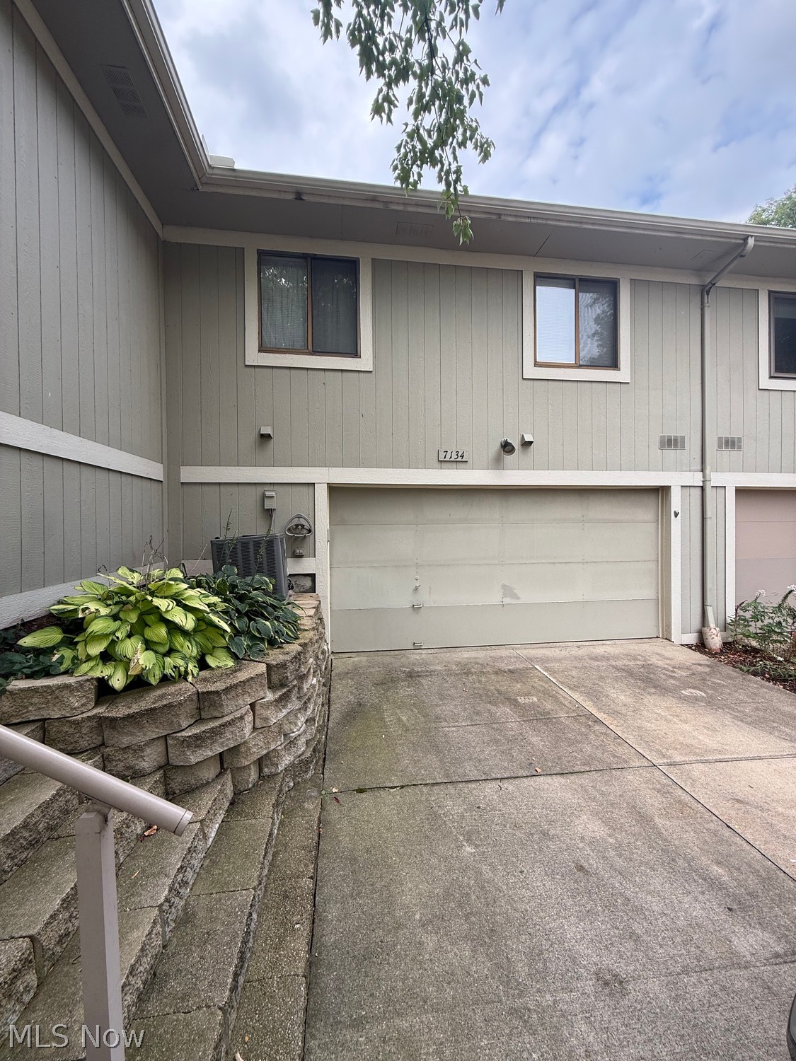 7134 N Holmes Place Painesville OH 44077