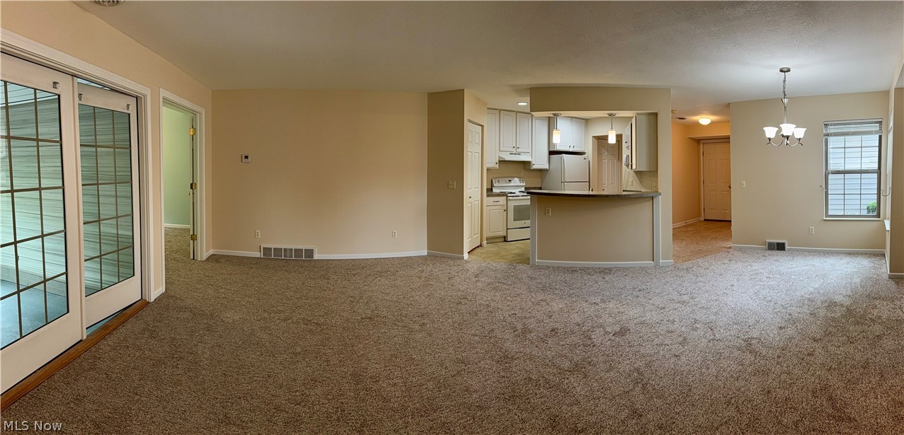 156 Spinnaker Drive Columbiana OH 44408