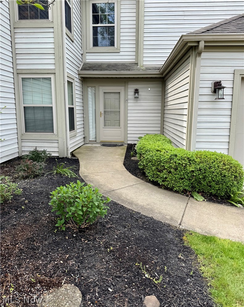 156 Spinnaker Drive Columbiana OH 44408