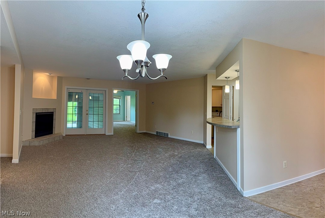 156 Spinnaker Drive Columbiana OH 44408