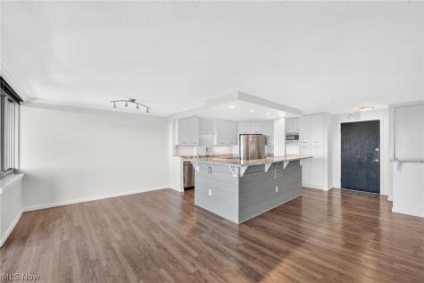 12900 Lake Avenue Lakewood OH 44107