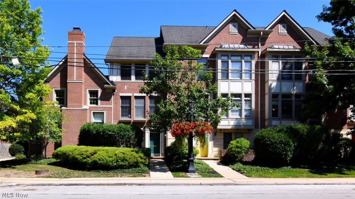 19659 Chagrin Boulevard Shaker Heights OH 44122