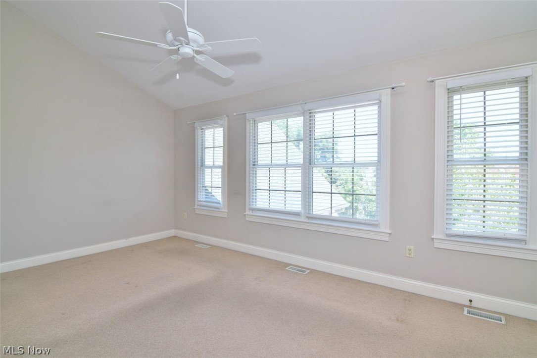 19659 Chagrin Boulevard Shaker Heights OH 44122