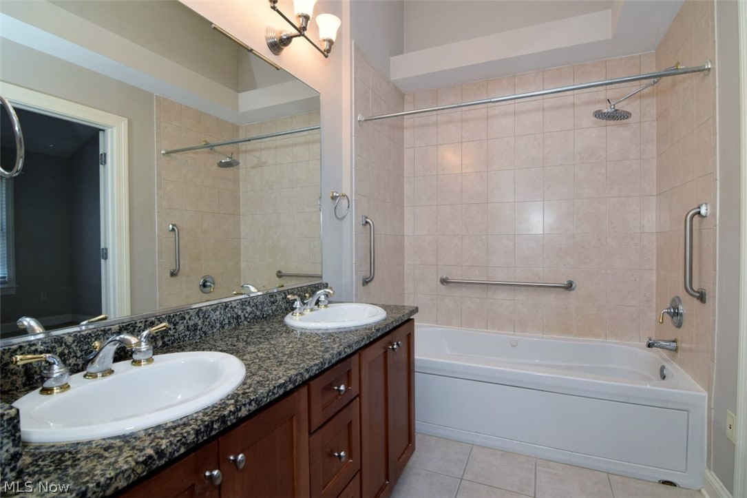 19659 Chagrin Boulevard Shaker Heights OH 44122