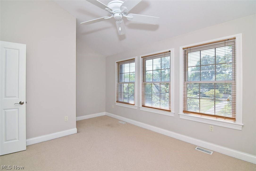 19659 Chagrin Boulevard Shaker Heights OH 44122