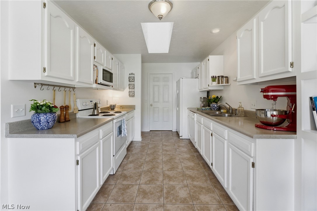 1172 Wild Brook Drive Akron OH 44313