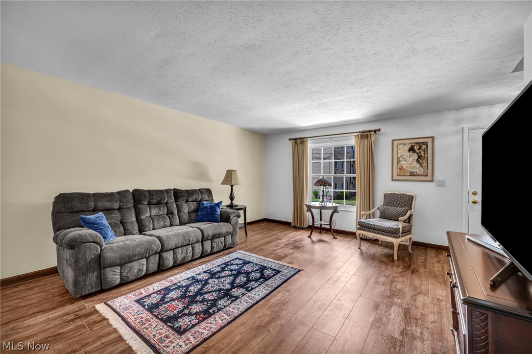 19648 Lorain Road Fairview Park OH 44126