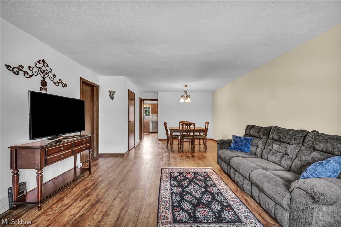 19648 Lorain Road Fairview Park OH 44126