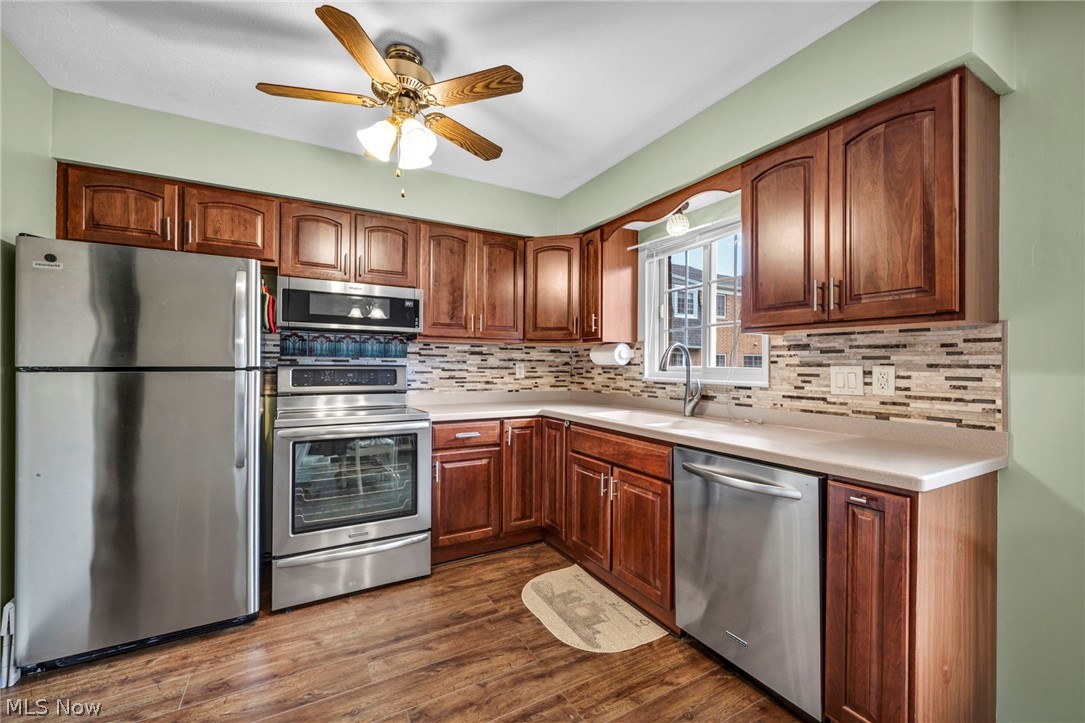 19648 Lorain Road Fairview Park OH 44126