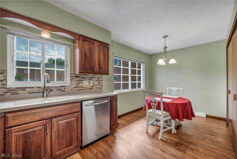 19648 Lorain Road Fairview Park OH 44126
