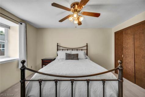 19648 Lorain Road Fairview Park OH 44126